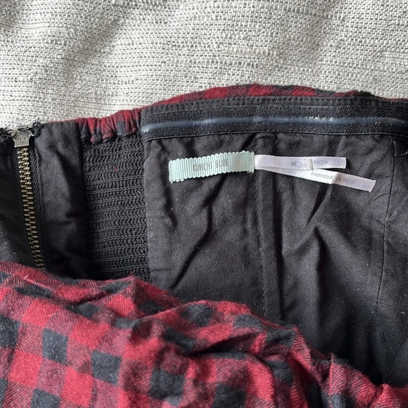 LAST CHANCE 
UO Strapless Babydoll Dress - Picture 4 of 4